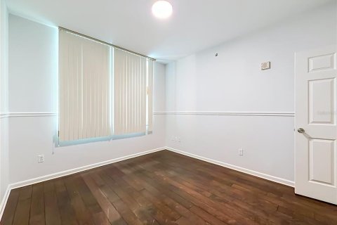 Condo in Orlando, Florida, 3 bedrooms  № 2377936 - photo 20