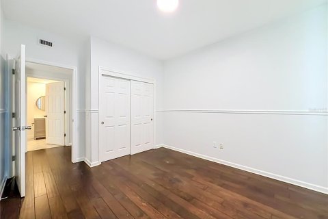 Condo in Orlando, Florida, 3 bedrooms  № 2377936 - photo 22