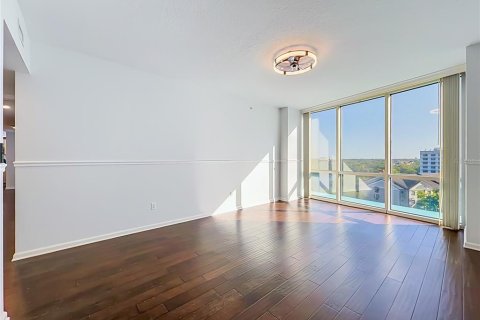 Condo in Orlando, Florida, 3 bedrooms  № 2377936 - photo 30