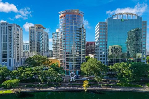 Condo in Orlando, Florida, 3 bedrooms  № 2377936 - photo 3