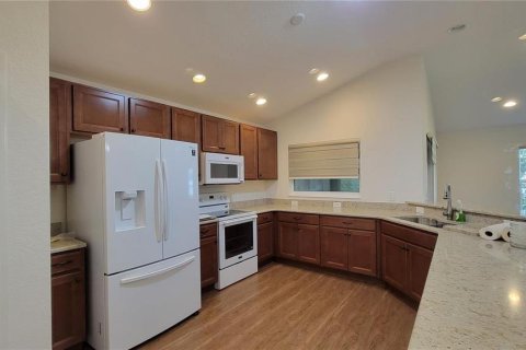 Villa ou maison à louer à Oxford, Floride: 3 chambres, 154.03 m2 № 2284935 - photo 5
