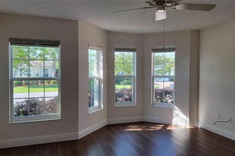 Villa ou maison à louer à Oxford, Floride: 3 chambres, 154.03 m2 № 2284935 - photo 6