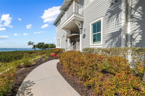 Copropriété à vendre à Bradenton, Floride: 4 chambres, 205.69 m2 № 2215560 - photo 6