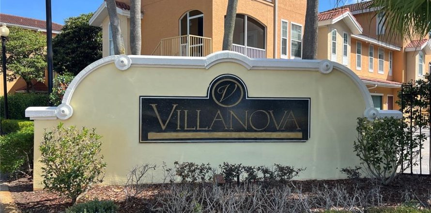 Townhouse in Orlando, Florida 2 bedrooms, 109.07 sq.m. № 2218704