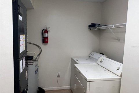 Townhouse in Orlando, Florida 2 bedrooms, 109.07 sq.m. № 2218704 - photo 18