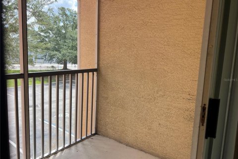 Townhouse in Orlando, Florida 2 bedrooms, 109.07 sq.m. № 2218704 - photo 12