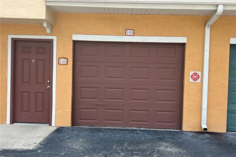 Townhouse in Orlando, Florida 2 bedrooms, 109.07 sq.m. № 2218704 - photo 3