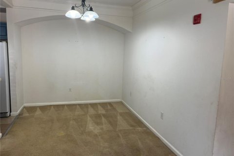 Townhouse in Orlando, Florida 2 bedrooms, 109.07 sq.m. № 2218704 - photo 13