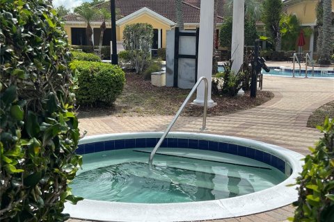 Townhouse in Orlando, Florida 2 bedrooms, 109.07 sq.m. № 2218704 - photo 5
