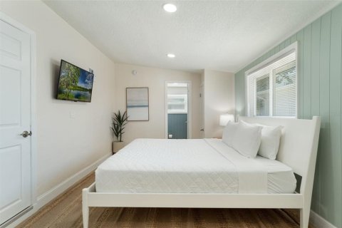 Propiedad comercial en venta en Cocoa Beach, Florida, 759.66 m2 № 1837211 - foto 14