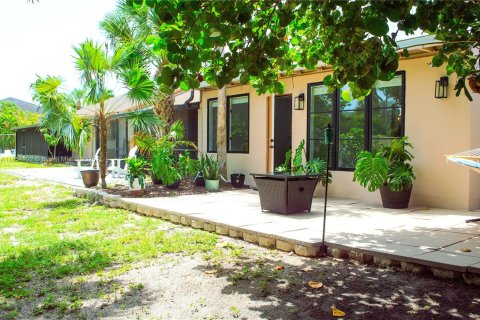 Casa en venta en Boynton Beach, Florida, 2 dormitorios, 129.04 m2 № 1875028 - foto 25