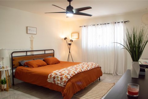 Casa en venta en Boynton Beach, Florida, 2 dormitorios, 129.04 m2 № 1875028 - foto 15