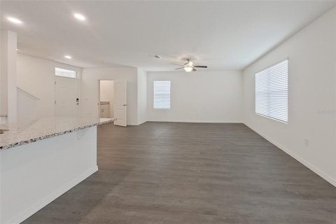Casa en alquiler en Leesburg, Florida, 4 dormitorios, 186.45 m2 № 1895098 - foto 10