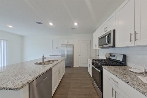 Casa en alquiler en Leesburg, Florida, 4 dormitorios, 186.45 m2 № 1895098 - foto 12