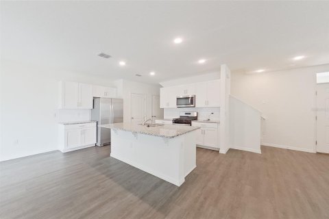 Casa en alquiler en Leesburg, Florida, 4 dormitorios, 186.45 m2 № 1895098 - foto 8