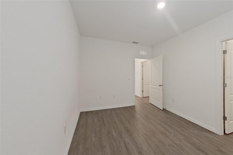 Casa en alquiler en Leesburg, Florida, 4 dormitorios, 186.45 m2 № 1895098 - foto 16