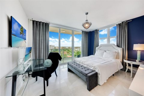 Condominio en alquiler en Aventura, Florida, 4 dormitorios, 328.22 m2 № 2029642 - foto 28