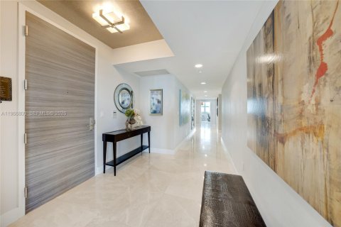 Condominio en alquiler en Aventura, Florida, 4 dormitorios, 328.22 m2 № 2029642 - foto 20