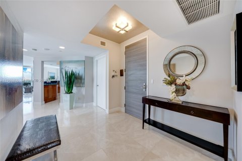 Condominio en alquiler en Aventura, Florida, 4 dormitorios, 328.22 m2 № 2029642 - foto 21