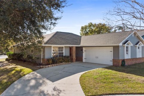 Villa ou maison à Orlando, Floride 3 chambres, 146.32 m2 № 2129078