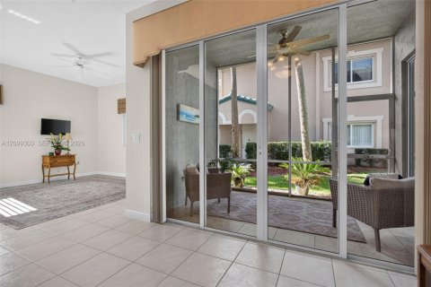 Copropriété à vendre à Tamarac, Floride: 2 chambres, 157.19 m2 № 2420700 - photo 15
