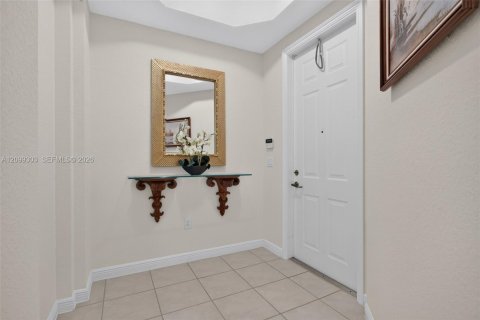 Copropriété à vendre à Tamarac, Floride: 2 chambres, 157.19 m2 № 2420700 - photo 5