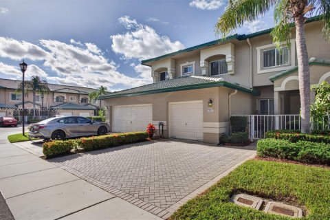 Copropriété à vendre à Tamarac, Floride: 2 chambres, 157.19 m2 № 2420700 - photo 3