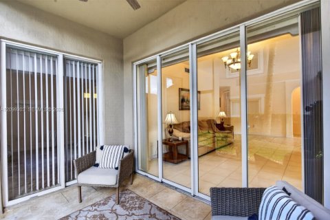 Copropriété à vendre à Tamarac, Floride: 2 chambres, 157.19 m2 № 2420700 - photo 30