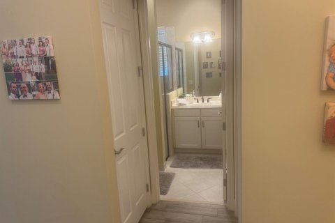 Villa ou maison à vendre à Royal Palm Beach, Floride: 3 chambres, 190.08 m2 № 2085508 - photo 3