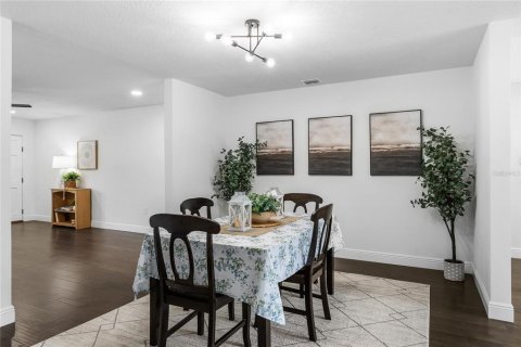 Villa ou maison à vendre à Orlando, Floride: 3 chambres, 225.66 m2 № 1556947 - photo 6