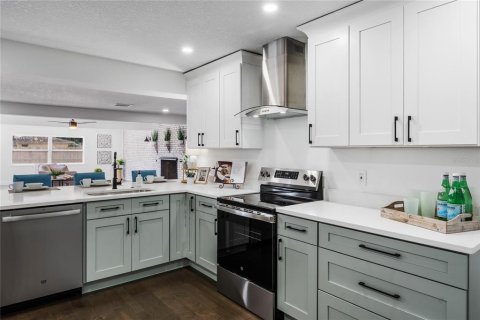 Villa ou maison à vendre à Orlando, Floride: 3 chambres, 225.66 m2 № 1556947 - photo 10