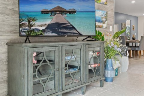 Villa ou maison à vendre à Port St. Lucie, Floride: 4 chambres, 174.1 m2 № 2439263 - photo 10