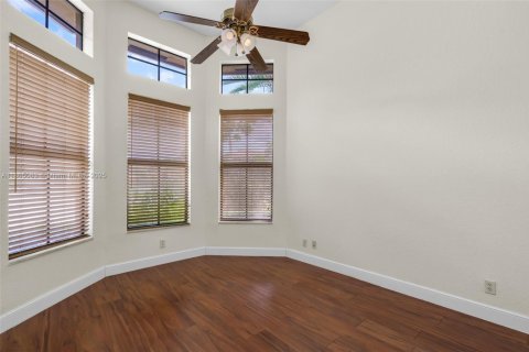 Casa en venta en Wellington, Florida, 4 dormitorios, 261.24 m2 № 1977728 - foto 18