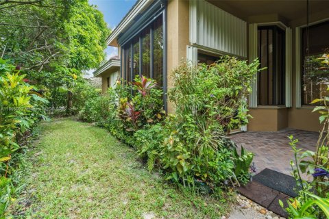 Casa en venta en Wellington, Florida, 4 dormitorios, 261.24 m2 № 1977728 - foto 27