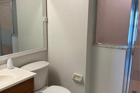 Снять в аренду таунхаус в Киссимми, Флорида 4 комнаты, 92.9м2, № 2109673 - фото 7