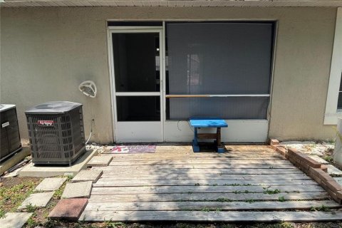 Снять в аренду таунхаус в Киссимми, Флорида 4 комнаты, 92.9м2, № 2109673 - фото 13