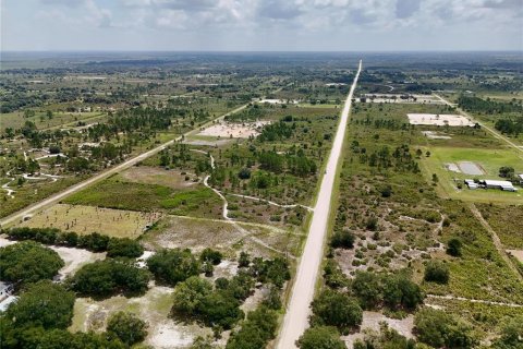 Terreno en venta en Okeechobee, Florida № 2221233 - foto 15