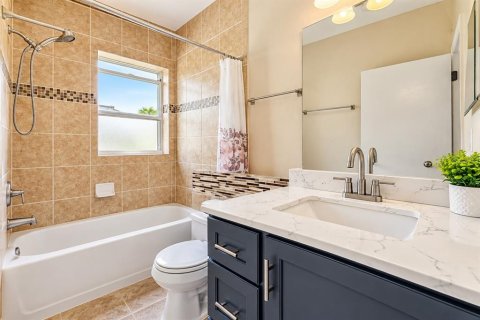 Villa ou maison à louer à Orlando, Floride: 3 chambres, 134.89 m2 № 2419001 - photo 18