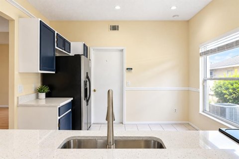 Villa ou maison à louer à Orlando, Floride: 3 chambres, 134.89 m2 № 2419001 - photo 11