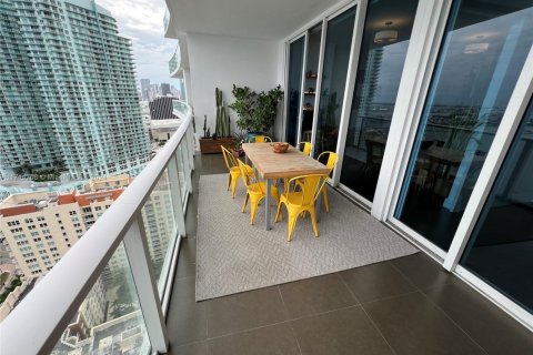Condo in Miami, Florida, 2 bedrooms  № 1729493 - photo 25