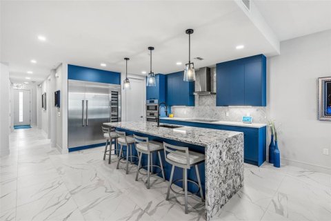 Купить кондоминиум в Коко-Бич, Флорида 8 комнат, 246.84м2, № 2227032 - фото 13