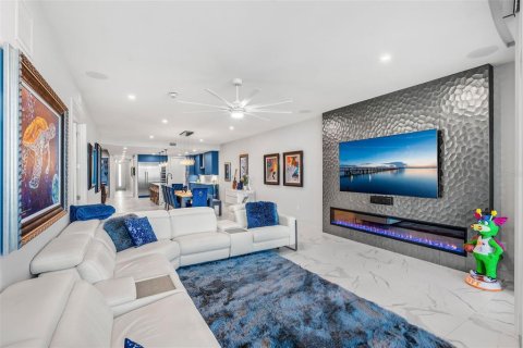 Купить кондоминиум в Коко-Бич, Флорида 8 комнат, 246.84м2, № 2227032 - фото 3