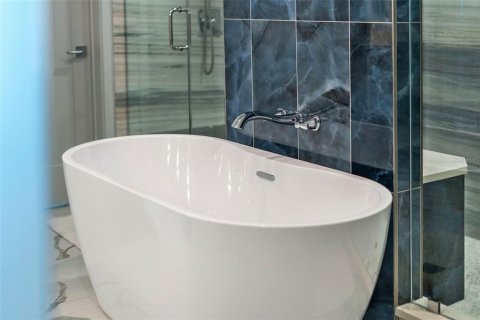 Купить кондоминиум в Коко-Бич, Флорида 8 комнат, 246.84м2, № 2227032 - фото 29