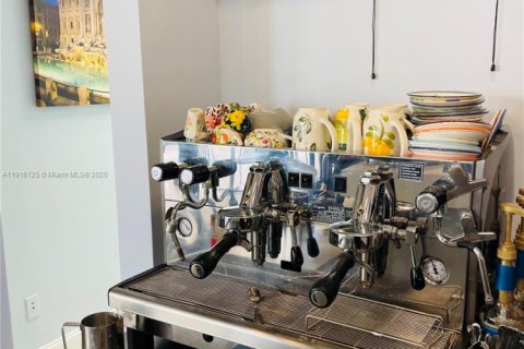 Propiedad comercial en venta en Boca Raton, Florida № 1974168 - foto 30