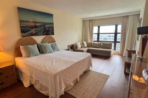 Copropriété à louer à Lauderdale-by-the-Sea, Floride: 2 chambres, 165.37 m2 № 2388479 - photo 4