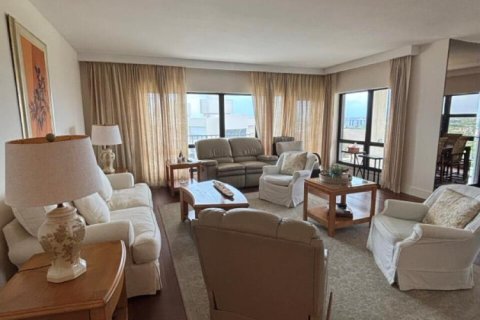 Copropriété à louer à Lauderdale-by-the-Sea, Floride: 2 chambres, 165.37 m2 № 2388479 - photo 11