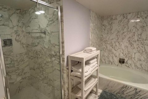 Copropriété à louer à Lauderdale-by-the-Sea, Floride: 2 chambres, 165.37 m2 № 2388479 - photo 23