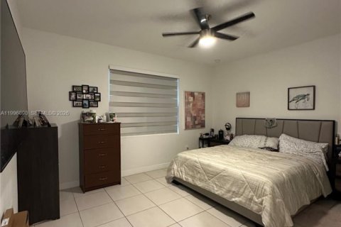 House in Homestead, Florida 3 bedrooms, 166.3 sq.m. № 2058570 - photo 14