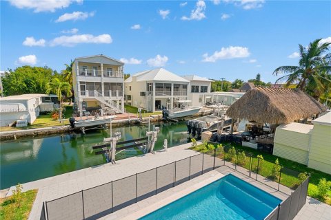 House in Key Largo, Florida 4 bedrooms № 1848316 - photo 28