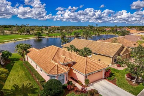 Villa ou maison à vendre à North Port, Floride: 3 chambres, 163.42 m2 № 1533340 - photo 6